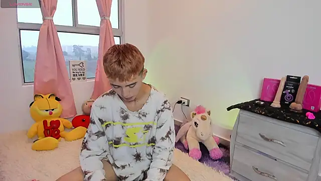 Maiky Cooper01 online show from 02-13-26, 06:52