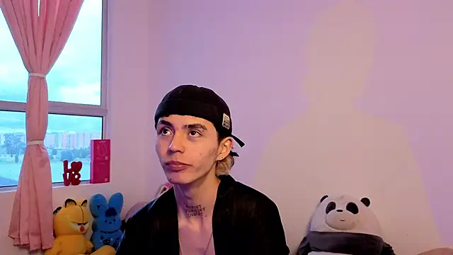 Maiky Cooper01 online show from 04-10-26, 04:25