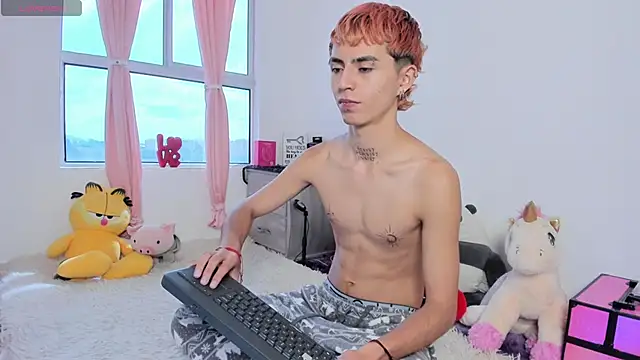 Maiky Cooper01 online show from 03-13-26, 02:55