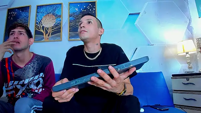 Roony cutes online show from 01-11-26, 05:25