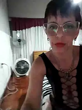 Snapshot of Juguetonafogosa5 chatting on 02-24-26, 03:51 Juguetonafogosa5 online show from 02-24-26, 03:51