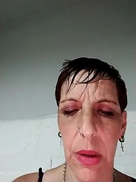 Snapshot of Juguetonafogosa5 chatting on 02-04-26, 10:49 Juguetonafogosa5 online show from 02-04-26, 10:49