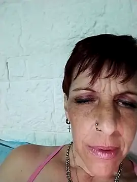 Snapshot of Juguetonafogosa5 chatting on 02-10-26, 04:33 Juguetonafogosa5 online show from 02-10-26, 04:33