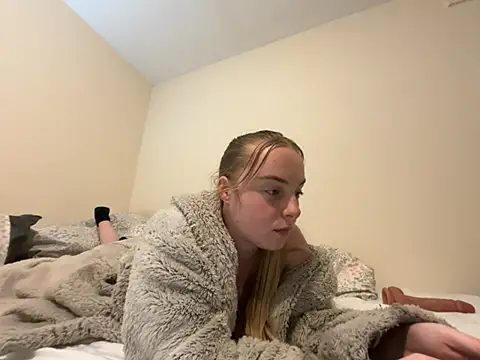 Bayleighjohnson18 online show from 01-14-26, 05:05