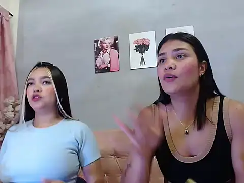 Snapshot of Ghislayne_Maxwell chatting on 01-11-26, 03:52 Ghislayne Maxwell online show from 01-11-26, 03:52