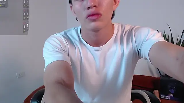 Snapshot of DarrenColleen chatting on 02-21-26, 11:51 DarrenColleen online show from 02-21-26, 11:51