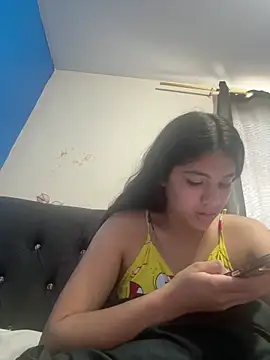Snapshot of diosa_sofia19 chatting on 05-04-26, 01:03 diosa sofia19 online show from 05-04-26, 01:03