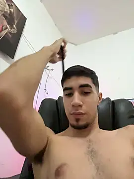 Snapshot of stev_sexyboy chatting on 01-16-26, 05:22 stev sexyboy online show from 01-16-26, 05:22