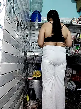 Desikalakaar0069 online show from 04-07-26, 12:29