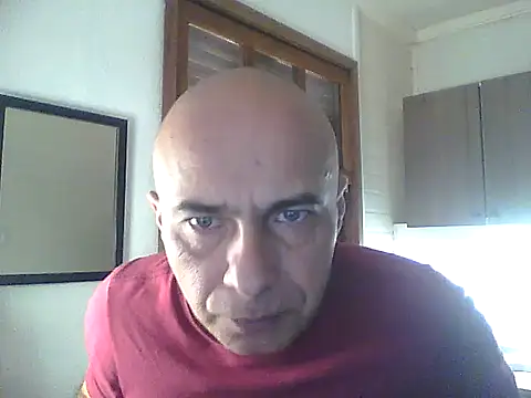 Snapshot of dogfrota chatting on 05-29-26, 06:14 dogfrota online show from 05-29-26, 06:14