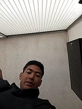 CrIs1dtian3 online show from 01-14-26, 03:26