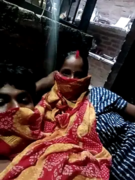 Snapshot of Shivanisingh4 chatting on 04-28-26, 10:08 Shivanisingh4 online show from 04-28-26, 10:08