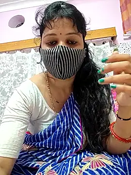 Priyaji7575 online show from 02-18-26, 05:49