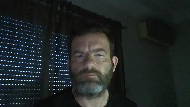 Snapshot of _grj1 chatting on 06-07-26, 05:23 grj1 online show from 06-07-26, 05:23