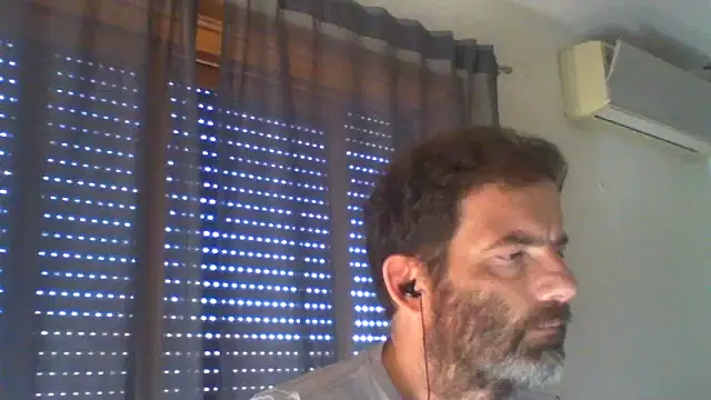 Snapshot of _grj1 chatting on 07-15-26, 08:10 grj1 online show from 07-15-26, 08:10