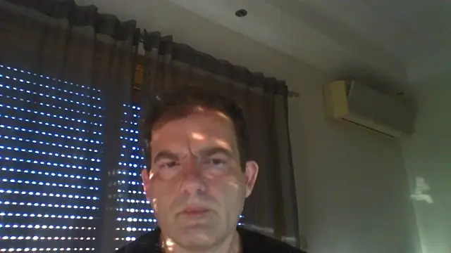 Snapshot of _grj1 chatting on 06-08-26, 06:25 grj1 online show from 06-08-26, 06:25