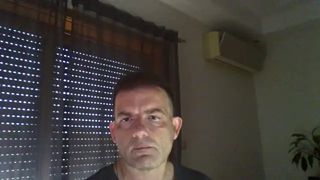 Snapshot of _grj1 chatting on 04-21-26, 07:48 grj1 online show from 04-21-26, 07:48