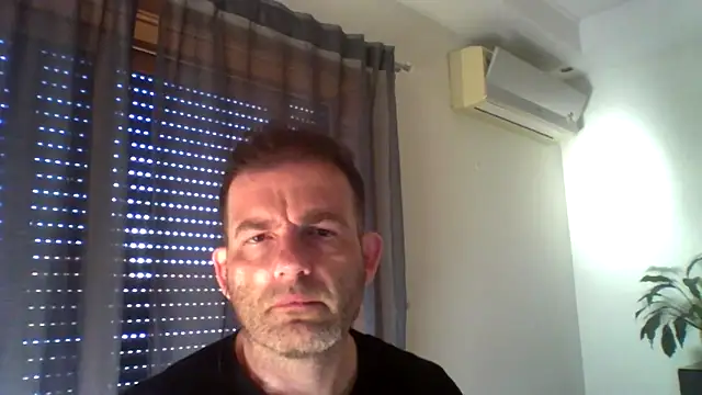 Snapshot of _grj1 chatting on 04-28-26, 07:46 grj1 online show from 04-28-26, 07:46