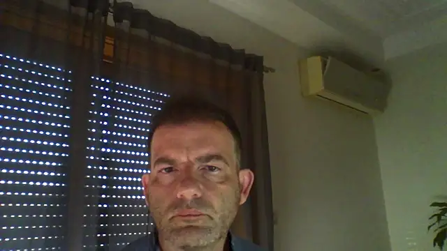 Snapshot of _grj1 chatting on 04-26-26, 06:32 grj1 online show from 04-26-26, 06:32