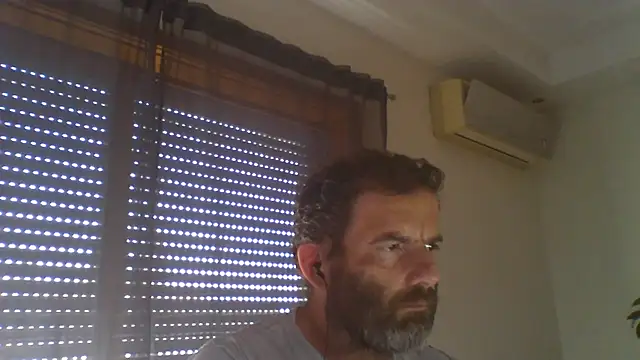 Snapshot of _grj1 chatting on 07-20-26, 03:25 grj1 online show from 07-20-26, 03:25