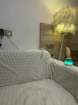 Mia-zhan online show from 04-01-26, 01:41