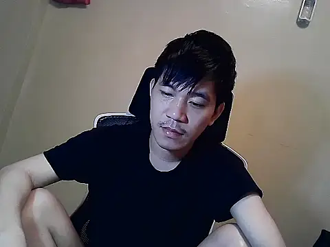 Snapshot of asian_guy67 chatting on 07-02-26, 12:11 asian guy67 online show from 07-02-26, 12:11