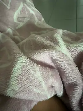 Snapshot of Buenoboss chatting on 02-05-26, 02:13 Buenoboss online show from 02-05-26, 02:13