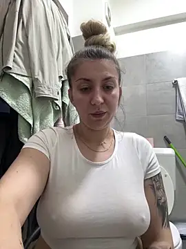 dalia0710 online show from 04-16-26, 09:39