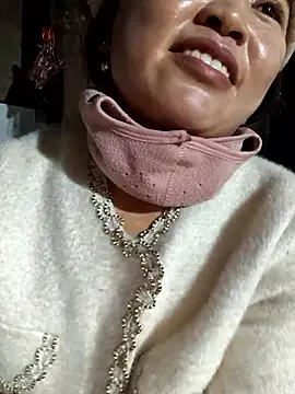 Snapshot of wbanykx2x chatting on 01-15-26, 02:48 wbanykx2x online show from 01-15-26, 02:48