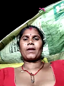 Snapshot of Hot_di97 chatting on 06-27-26, 02:56 Hot di97 online show from 06-27-26, 02:56