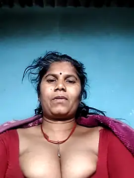 Hot di97 online show from 04-06-26, 09:49