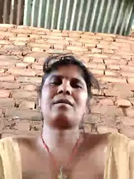 Snapshot of Hot_di97 chatting on 05-26-26, 03:15 Hot di97 online show from 05-26-26, 03:15