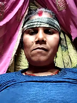 Hot di97 online show from 02-21-26, 12:51