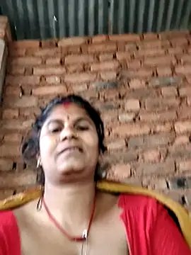 Hot di97 online show from 03-27-26, 01:58