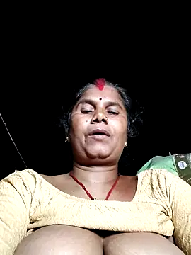 Snapshot of Hot_di97 chatting on 06-21-26, 06:14 Hot di97 online show from 06-21-26, 06:14