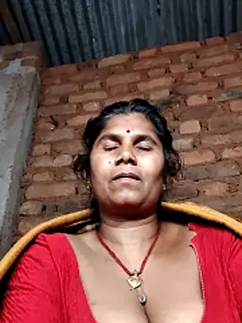 Hot di97 online show from 04-09-26, 08:59