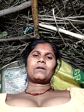 Snapshot of Hot_di97 chatting on 05-21-26, 03:09 Hot di97 online show from 05-21-26, 03:09