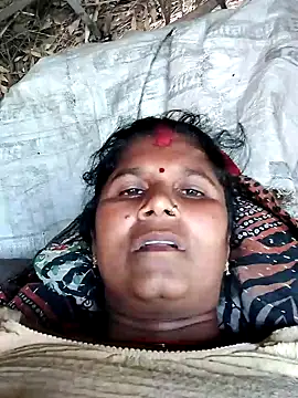 Snapshot of Hot_di97 chatting on 07-04-26, 10:21 Hot di97 online show from 07-04-26, 10:21