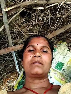 Snapshot of Hot_di97 chatting on 07-19-26, 02:31 Hot di97 online show from 07-19-26, 02:31