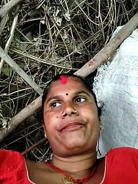 Snapshot of Hot_di97 chatting on 07-12-26, 03:18 Hot di97 online show from 07-12-26, 03:18