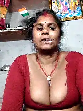 Hot di97 online show from 04-02-26, 05:08