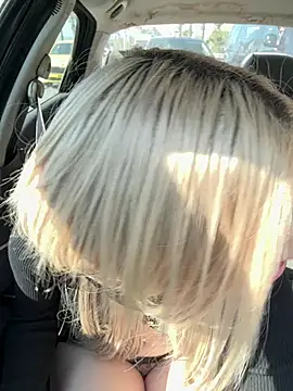 AlyssaFoxx  online show from 03-01-26, 12:27