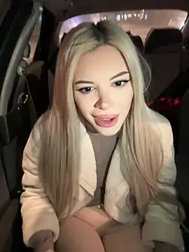 AlyssaFoxx  online show from 03-04-26, 06:04