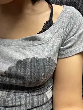 Snapshot of Bebun chatting on 02-04-26, 02:28 Bebun online show from 02-04-26, 02:28