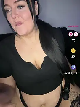 Snapshot of Miss_CurvesXXX chatting on 05-03-26, 09:07 Miss CurvesXXX online show from 05-03-26, 09:07