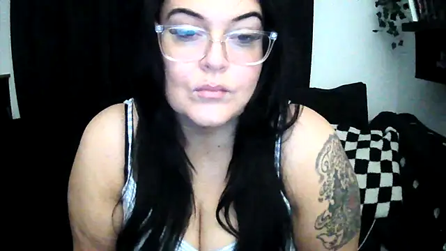 Miss CurvesXXX online show from 02-15-26, 05:12