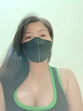 Snapshot of Lyly-68688 chatting on 06-03-26, 02:29 Lyly-68688 online show from 06-03-26, 02:29