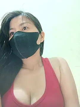 Snapshot of Lyly-68688 chatting on 02-16-26, 02:43 Lyly-68688 online show from 02-16-26, 02:43