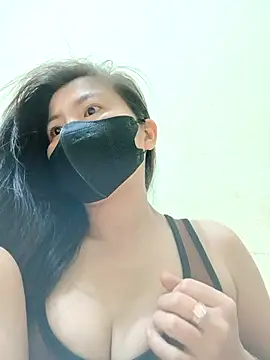 Lyly-68688 online show from 04-04-26, 01:12