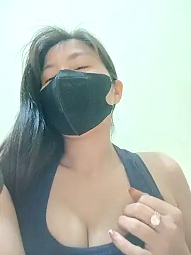 Snapshot of Lyly-68688 chatting on 02-02-26, 04:00 Lyly-68688 online show from 02-02-26, 04:00